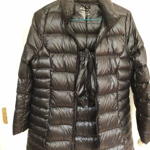 Aqua packable puffer jacket